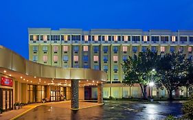 Crowne Plaza Monroe South Brunswick